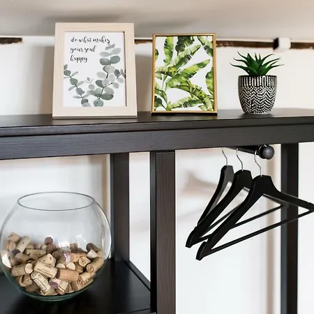 Cozy Mansard Old Town Aptartment, Ac