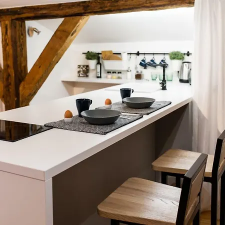 Cozy Mansard Old Town Aptartment, Ac