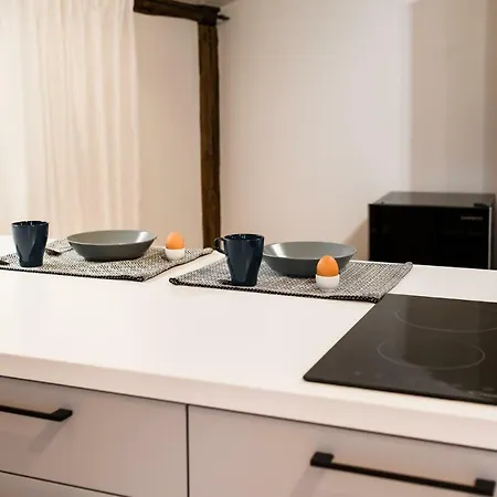 公寓 Cozy Mansard Old Town Aptartment, Ac *