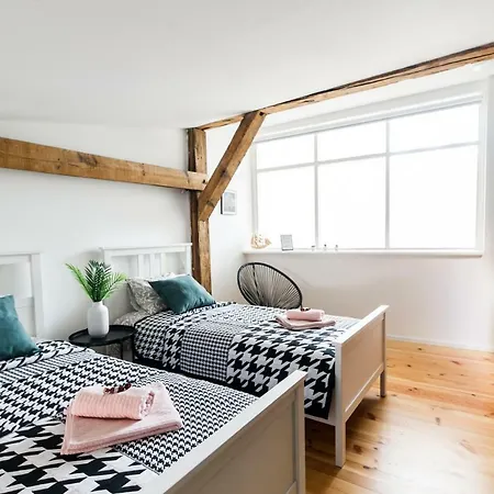 Cozy Mansard Old Town Aptartment, Ac * Рига