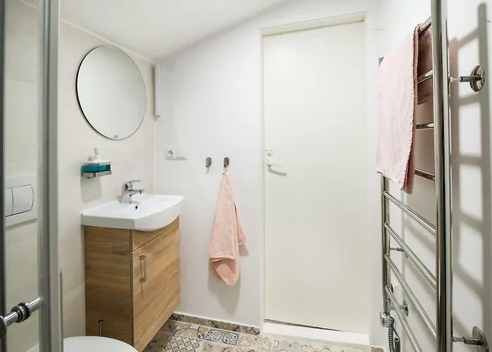 Cozy Mansard Old Town Aptartment, Ac Apartment *