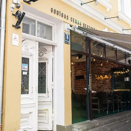 Cozy Mansard Old Town Aptartment, Ac Daire