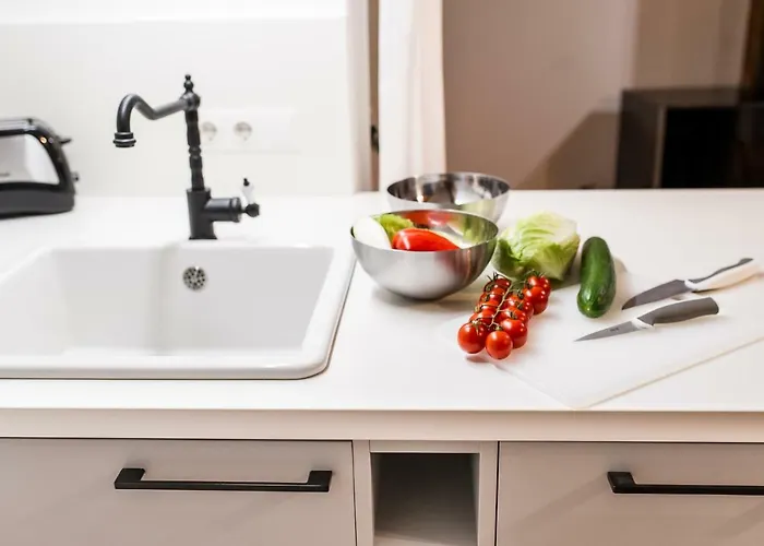 Cozy Mansard Old Town Aptartment, Ac 公寓