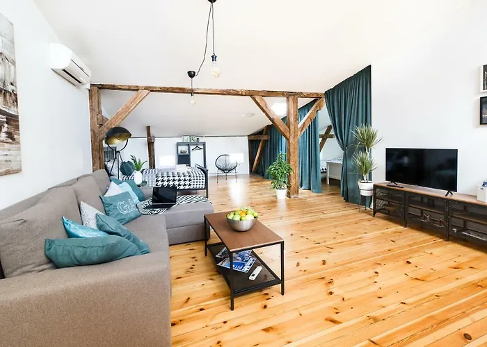 公寓 Cozy Mansard Old Town Aptartment, Ac 里加